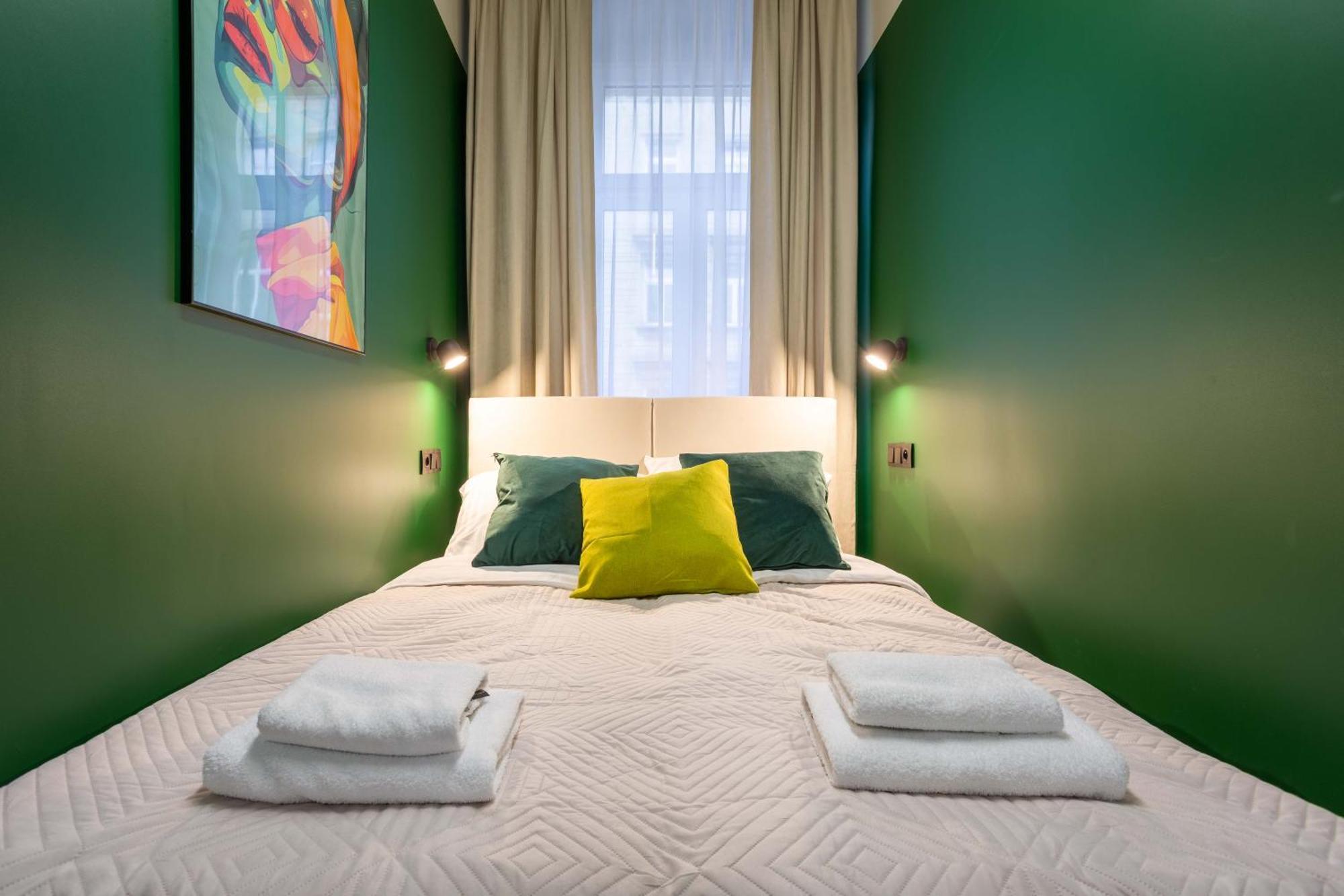 Apartament Comfy Modern In Old Town Parking By Hoomvi
